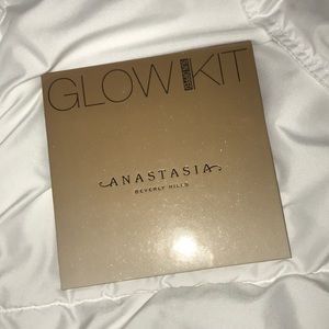 ABH GLOW KIT IN SUNDIPPED